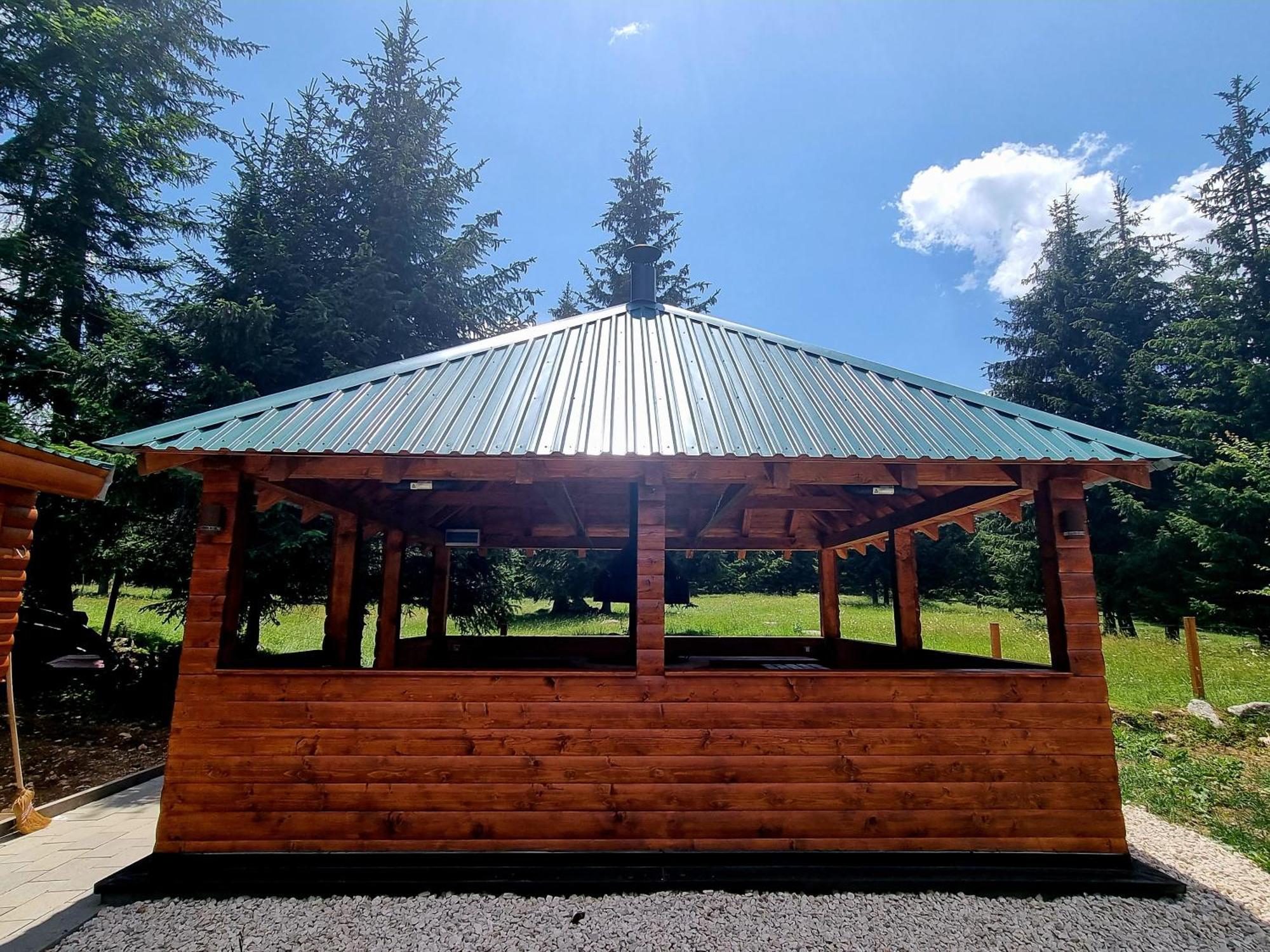 Hedonist Village Žabljak エクステリア 写真